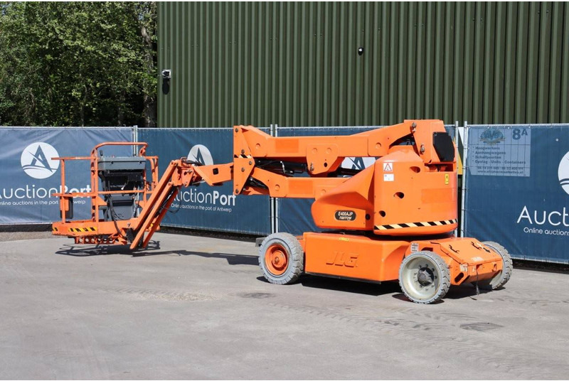 JLG E400AJPN - Plataforma articulada: foto 3 JLG E400AJPN - Plataforma articulada: foto 3