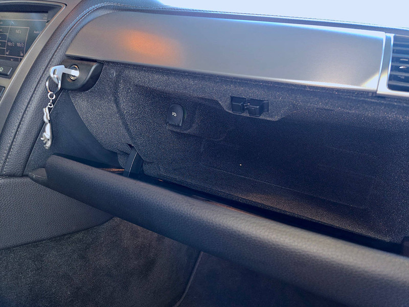 Sedan Jaguar 'XK (X150) 4.2: foto 15 Sedan Jaguar 'XK (X150) 4.2: foto 15