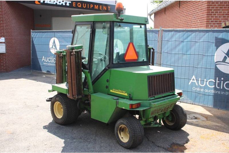 John Deere - Cortacésped: foto 3 John Deere - Cortacésped: foto 3