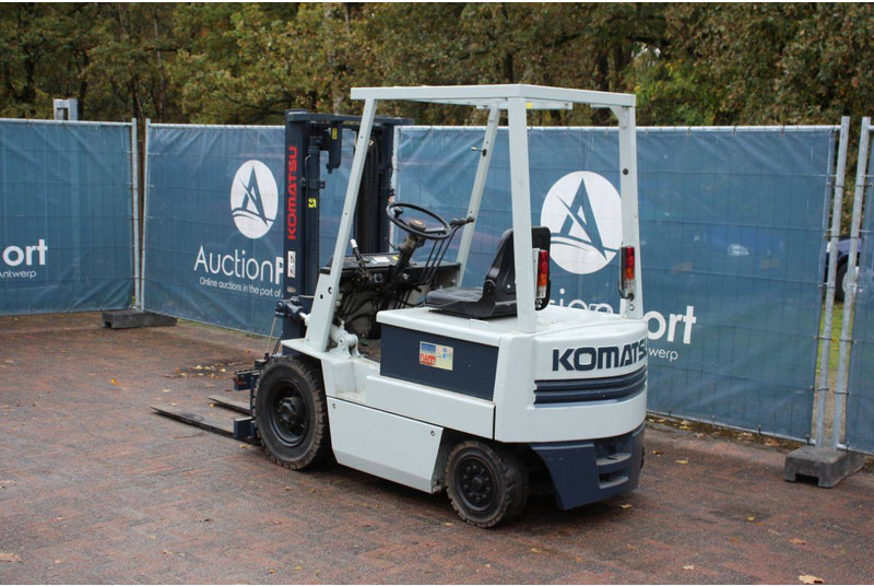 Komatsu FB20-3 - Carretilla elevadora eléctrica: foto 3 Komatsu FB20-3 - Carretilla elevadora eléctrica: foto 3