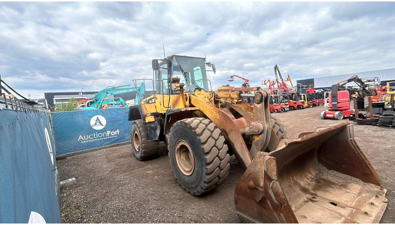Komatsu WA380-6 - Cargadora de ruedas: foto 4 Komatsu WA380-6 - Cargadora de ruedas: foto 4