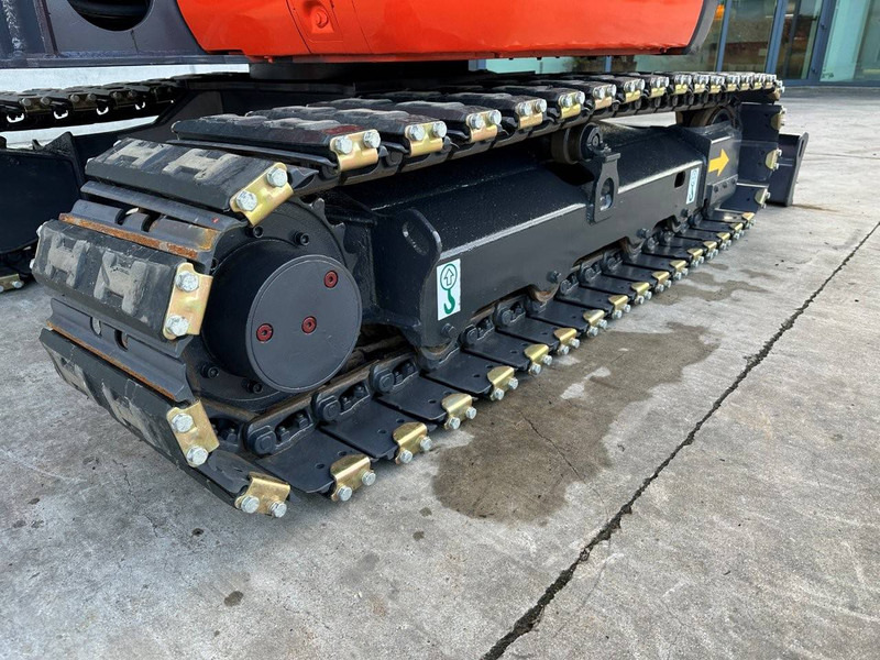 Excavadora de cadenas Kubota KX155-5: foto 18 Excavadora de cadenas Kubota KX155-5: foto 18