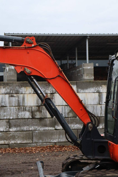 Excavadora de cadenas Kubota KX165-5: foto 11