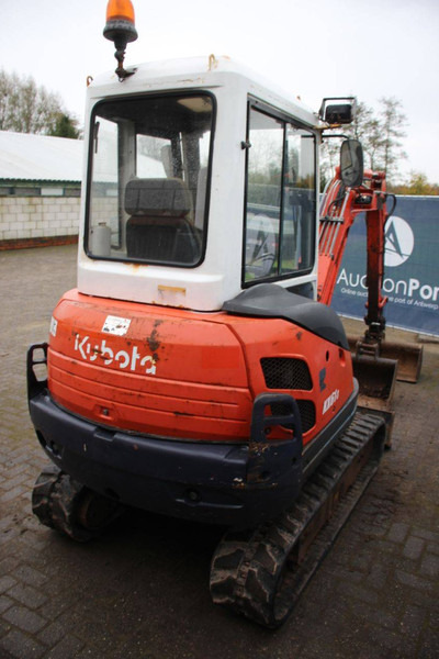 Kubota KX61-3 - Excavadora de cadenas: foto 5 Kubota KX61-3 - Excavadora de cadenas: foto 5