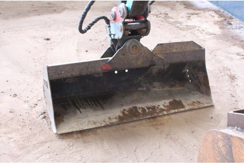 Excavadora de cadenas Kubota U-35: foto 15