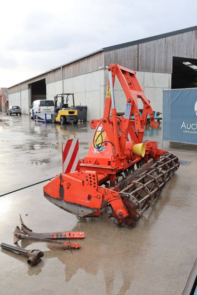 Kuhn HRB302D - Equipo para trabajo del suelo: foto 5 Kuhn HRB302D - Equipo para trabajo del suelo: foto 5