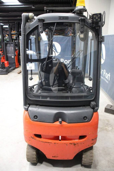 Linde E18PH-01 - Carretilla elevadora eléctrica: foto 4 Linde E18PH-01 - Carretilla elevadora eléctrica: foto 4