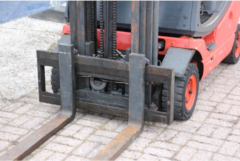 Carretilla elevadora de gas Linde H16T-02: foto 10