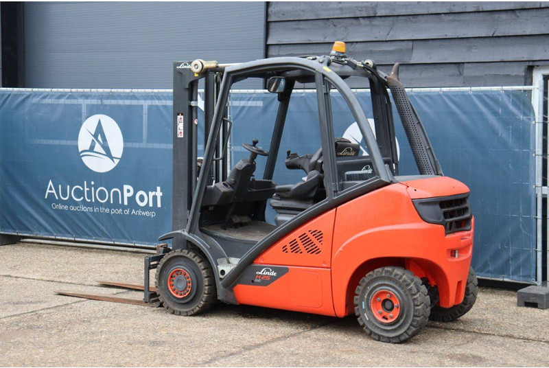 Linde H25D-02 - Carretilla elevadora diésel: foto 3 Linde H25D-02 - Carretilla elevadora diésel: foto 3