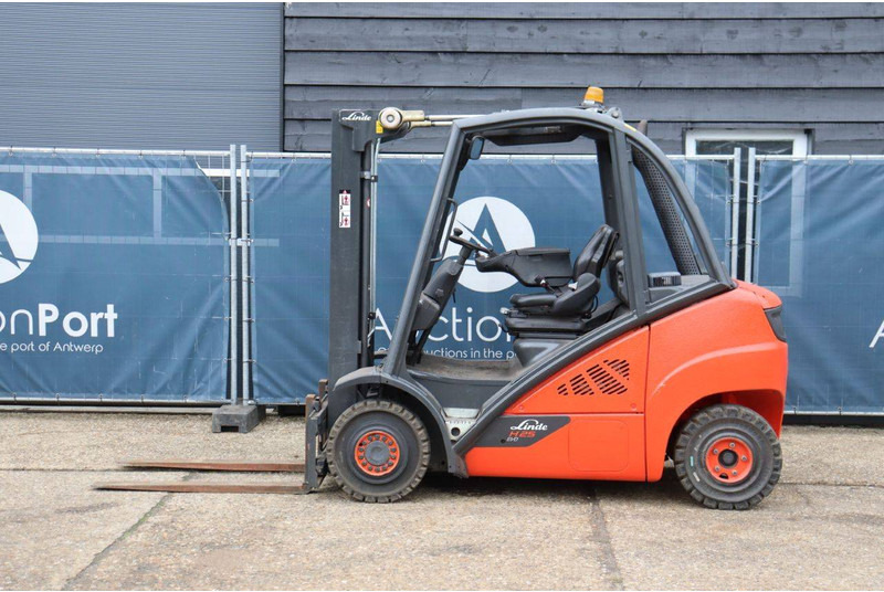 Linde H25D-02 - Carretilla elevadora diésel: foto 2 Linde H25D-02 - Carretilla elevadora diésel: foto 2