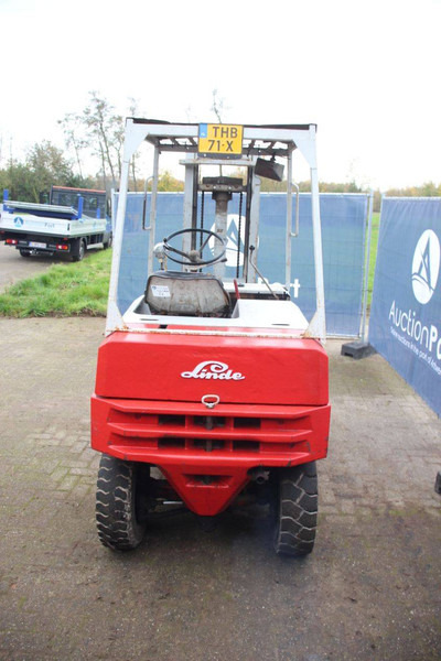 Linde H25D - Carretilla elevadora diésel: foto 4 Linde H25D - Carretilla elevadora diésel: foto 4