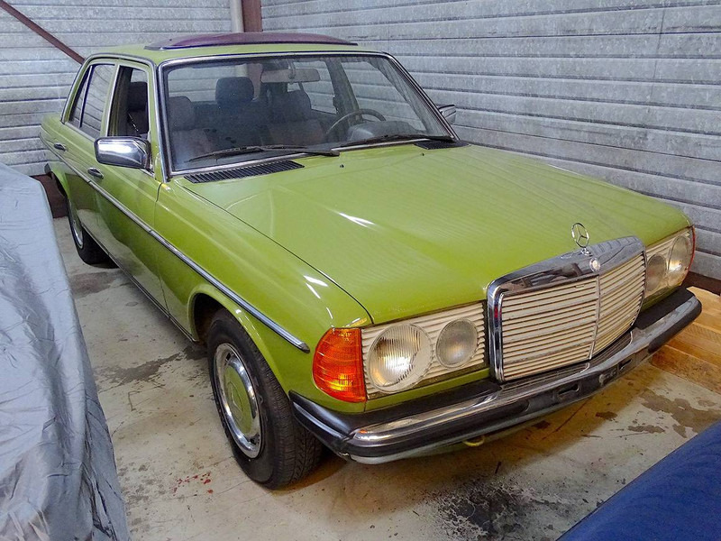 Mercedes-Benz E-Klasse (W123) _ 200 Automatic - Sedan: foto 3 Mercedes-Benz E-Klasse (W123) _ 200 Automatic - Sedan: foto 3