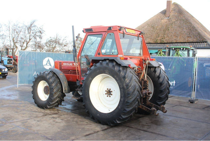 New Holland 100-90DT - Tractor: foto 3 New Holland 100-90DT - Tractor: foto 3