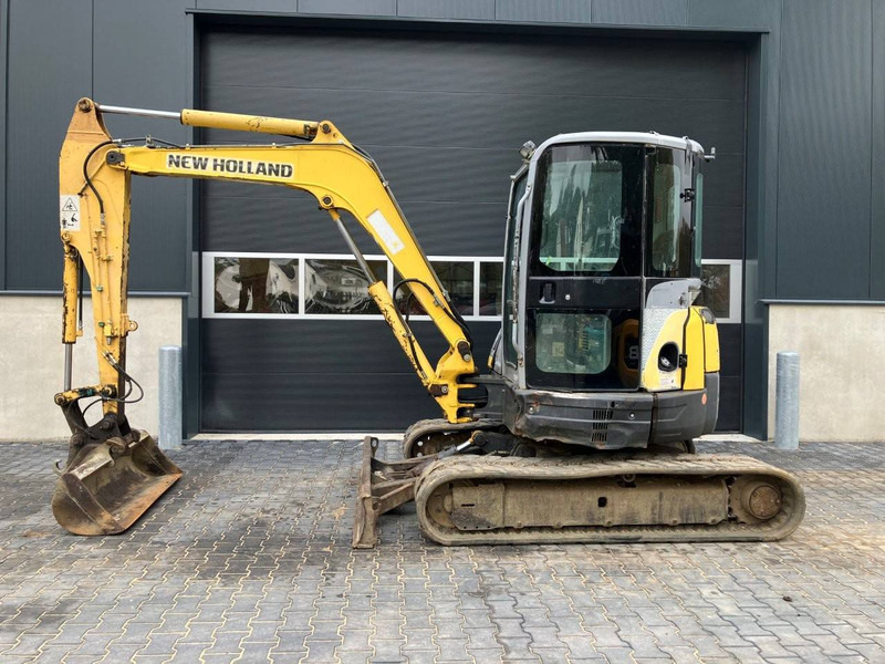 New Holland E 50.2 - Excavadora de cadenas: foto 2 New Holland E 50.2 - Excavadora de cadenas: foto 2