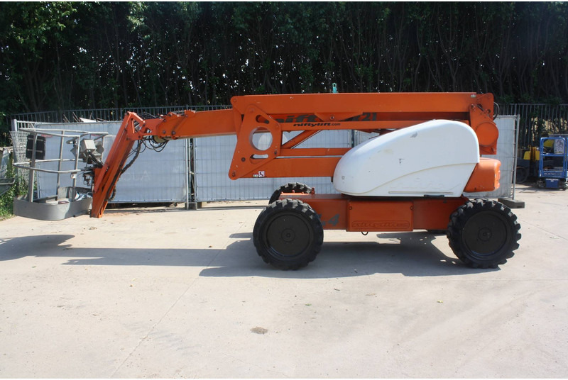 Niftylift HR12D - Plataforma articulada: foto 1 Niftylift HR12D - Plataforma articulada: foto 1