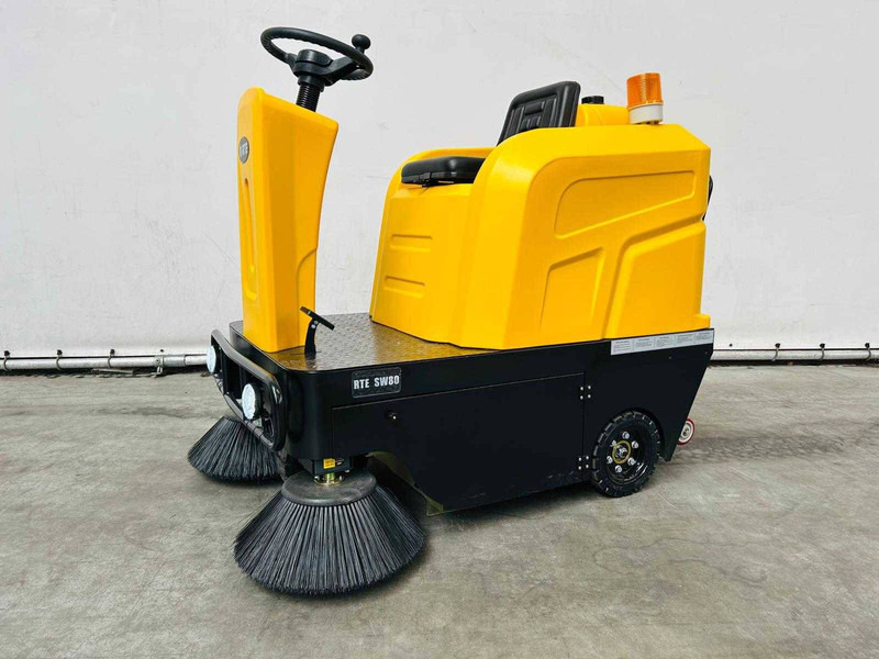 SW80 - Barredora vial: foto 2 SW80 - Barredora vial: foto 2