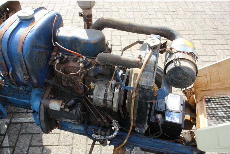 Tractor Satoh ST-1500 S: foto 15