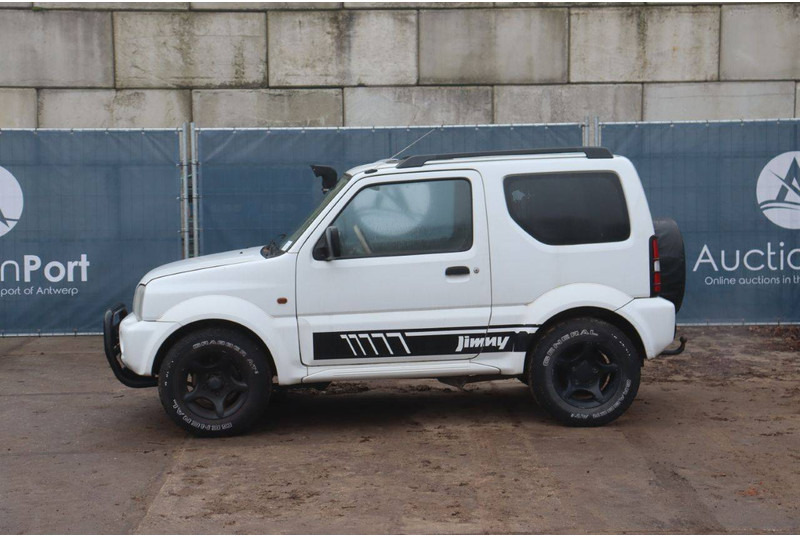 Suzuki Jimny - SUV/ Todoterreno: foto 2 Suzuki Jimny - SUV/ Todoterreno: foto 2