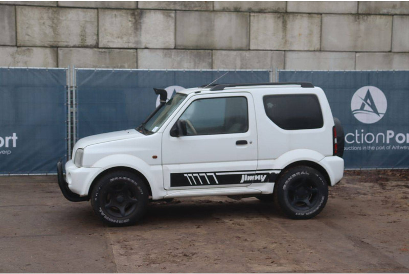 Suzuki Jimny - SUV/ Todoterreno: foto 1 Suzuki Jimny - SUV/ Todoterreno: foto 1