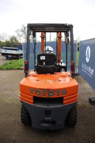 Toyota 5FG25 - Carretilla elevadora: foto 4 Toyota 5FG25 - Carretilla elevadora: foto 4