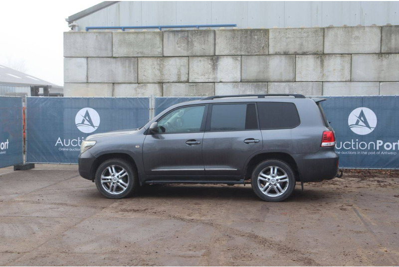 Toyota LANDCRUISER (200 SERIES) - SUV/ Todoterreno: foto 3 Toyota LANDCRUISER (200 SERIES) - SUV/ Todoterreno: foto 3