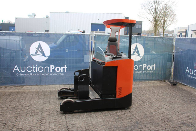 Toyota RRE180 - Retráctil: foto 1 Toyota RRE180 - Retráctil: foto 1