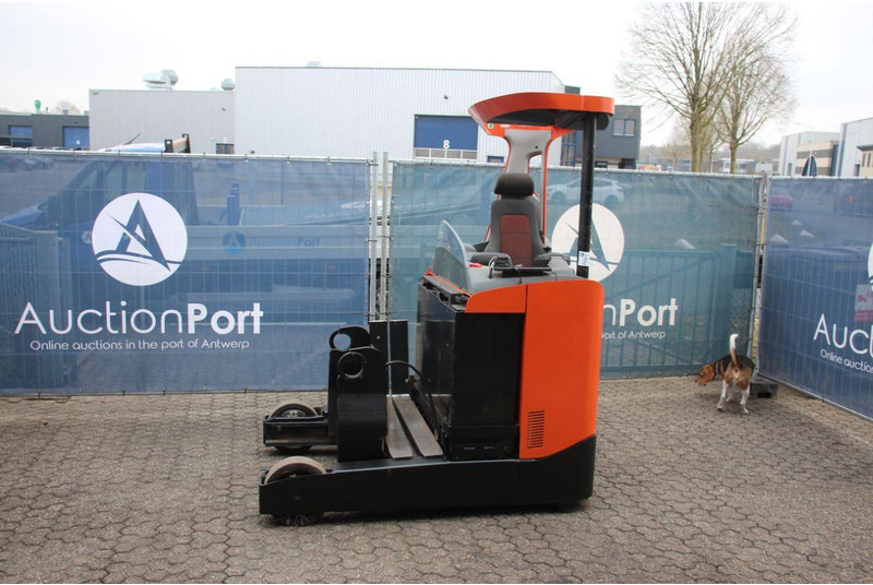 Toyota RRE180 - Retráctil: foto 1 Toyota RRE180 - Retráctil: foto 1