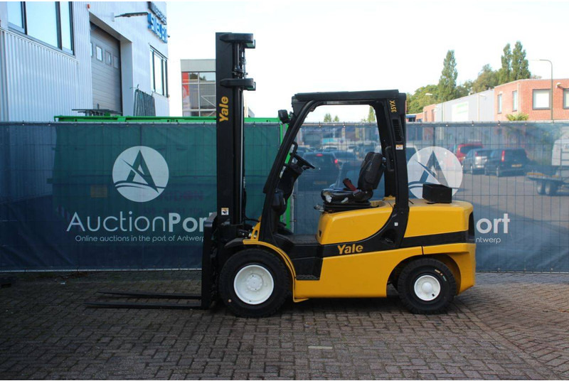 Yale GDP35VX E2795 - Carretilla elevadora diésel: foto 2 Yale GDP35VX E2795 - Carretilla elevadora diésel: foto 2
