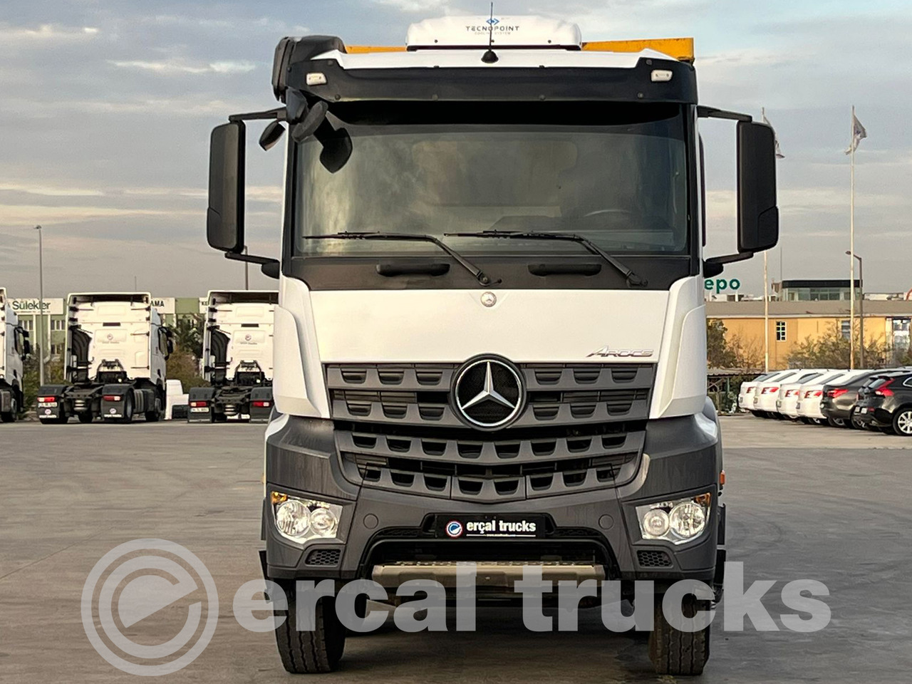 MERCEDES-BENZ 2017 AROCS 4142 MANUAL AC- 8X4 EURO 6-HARDOX TIPPER - Camión volquete: foto 2 MERCEDES-BENZ 2017 AROCS 4142 MANUAL AC- 8X4 EURO 6-HARDOX TIPPER - Camión volquete: foto 2
