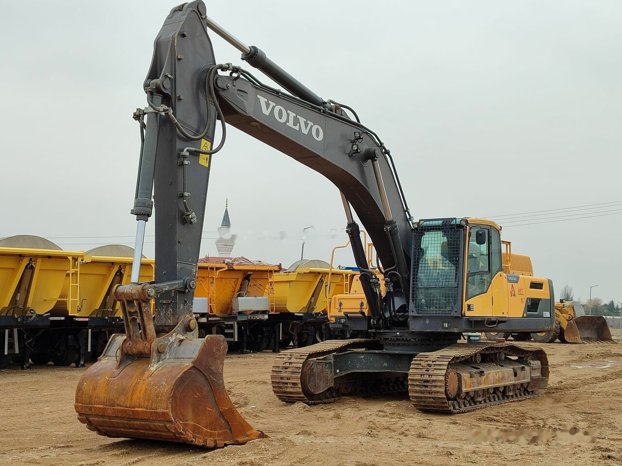 Volvo 2018 EC 350DL PALETTE EXCAVATOR - Excavadora de cadenas: foto 1 Volvo 2018 EC 350DL PALETTE EXCAVATOR - Excavadora de cadenas: foto 1