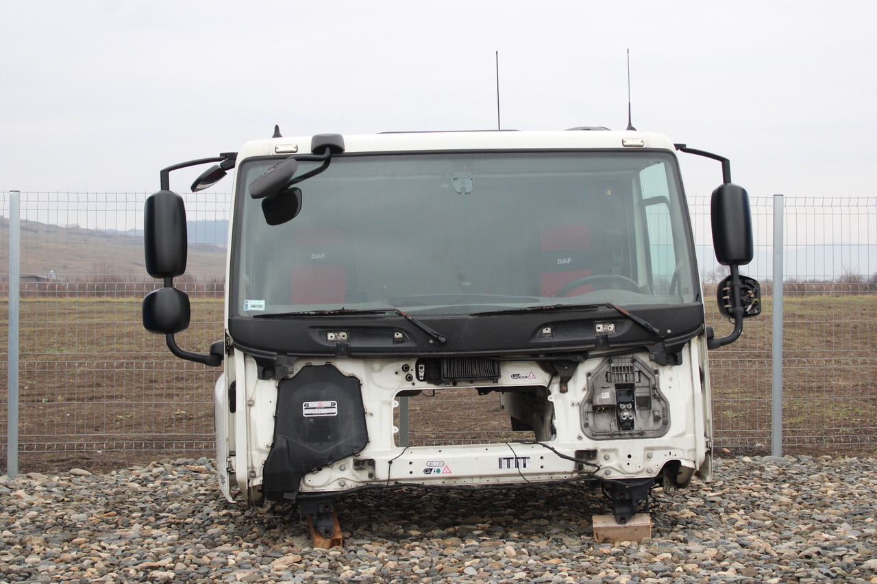 CABINA DAF CF SLEEPER L2H1 - Cabina para Camión: foto 1 CABINA DAF CF SLEEPER L2H1 - Cabina para Camión: foto 1