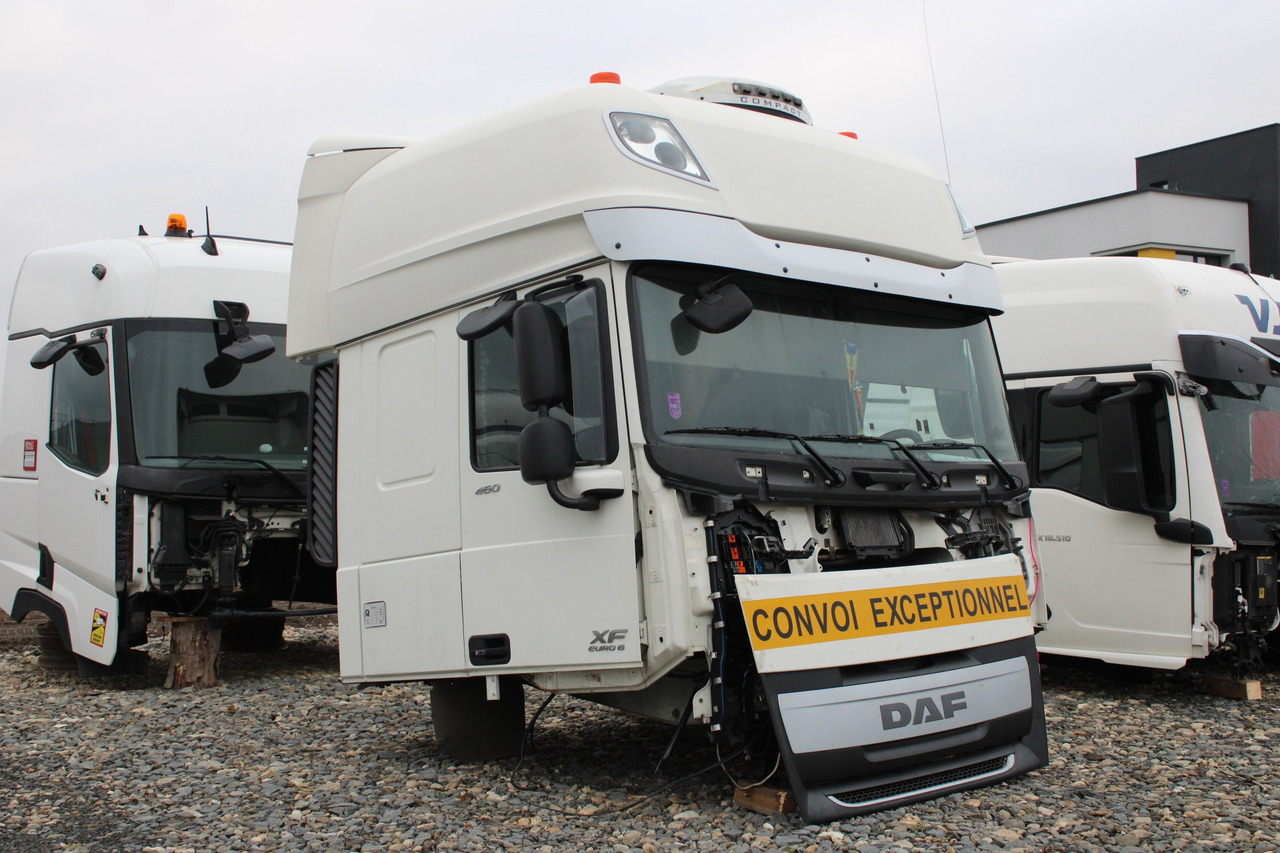 CABINA DAF XF106 SUPER SPACE CAB - Cabina para Camión: foto 3 CABINA DAF XF106 SUPER SPACE CAB - Cabina para Camión: foto 3