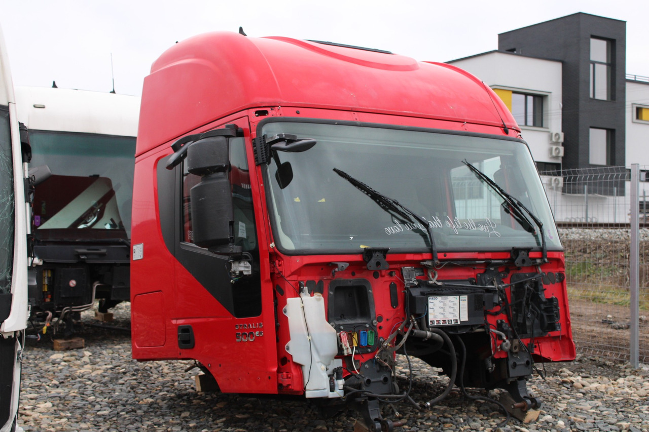 CABINA IVECO STRALIS HI-WAY - Cabina para Camión: foto 3 CABINA IVECO STRALIS HI-WAY - Cabina para Camión: foto 3