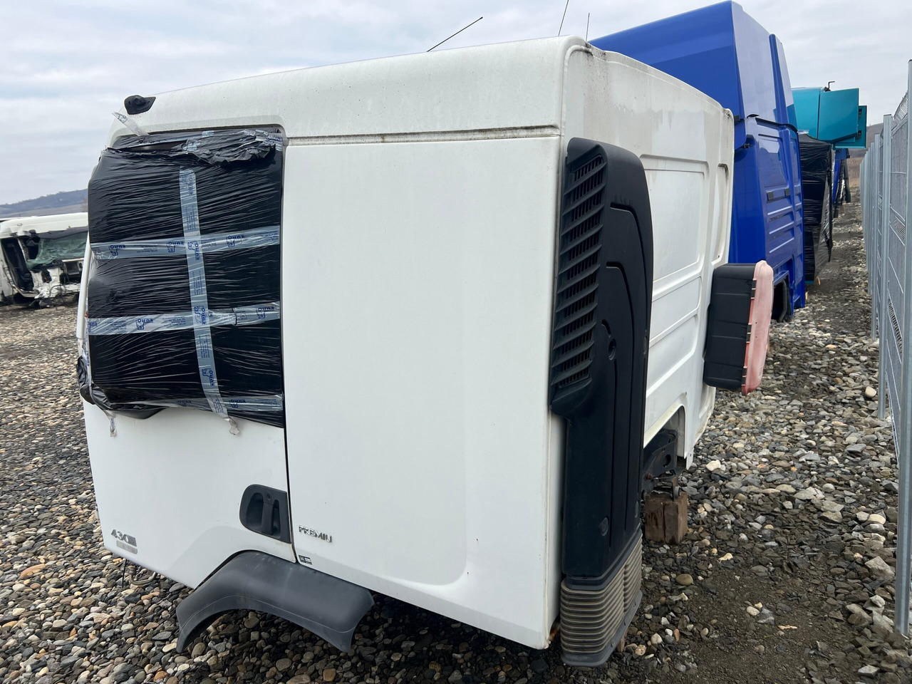 CABINA RENAULT PREMIUM SLEEPER CAB L2H1 - Cabina para Camión: foto 4 CABINA RENAULT PREMIUM SLEEPER CAB L2H1 - Cabina para Camión: foto 4