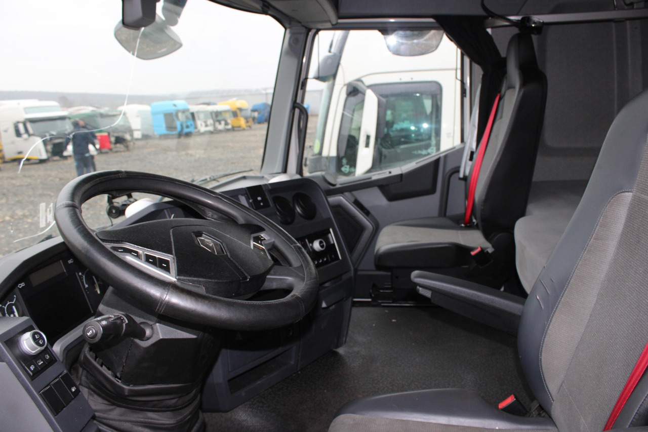 Cabina para Camión CABINA RENAULT T SLEEPER: foto 6 Cabina para Camión CABINA RENAULT T SLEEPER: foto 6