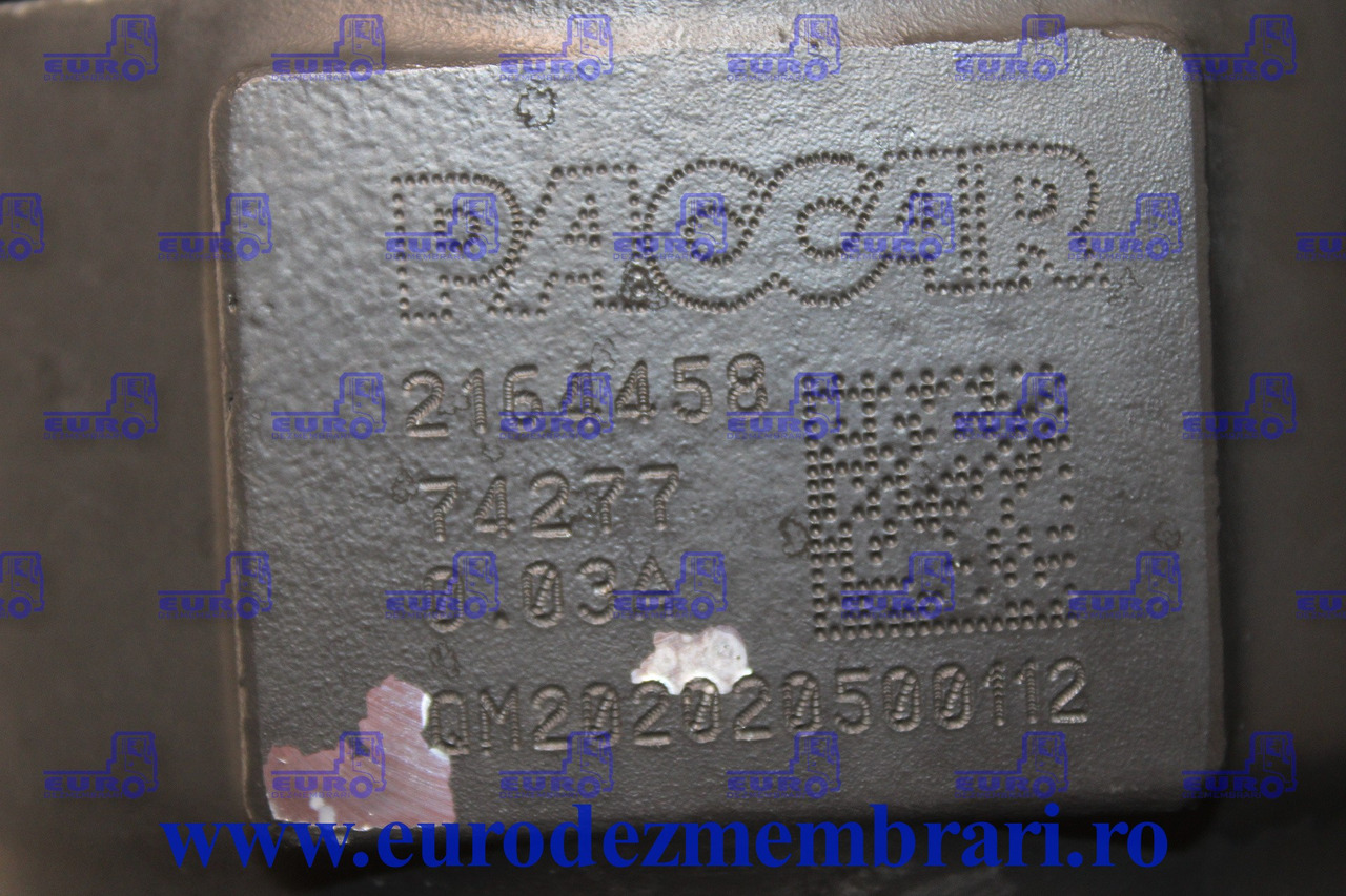 CARCASA FILTRU COMBUSTIBIL DAF XF106 2164458 - Filtro de combustible para Camión: foto 2 CARCASA FILTRU COMBUSTIBIL DAF XF106 2164458 - Filtro de combustible para Camión: foto 2