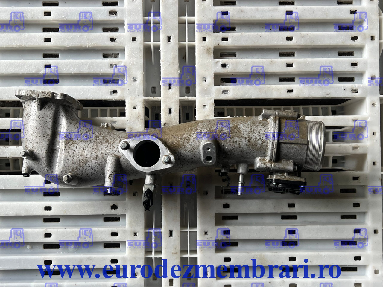 GALERIE ADMISIE + CLAPETA ACCELERATIE FORD GC466K770AC, GC469E926AA - Colector de admisión para Camión: foto 1 GALERIE ADMISIE + CLAPETA ACCELERATIE FORD GC466K770AC, GC469E926AA - Colector de admisión para Camión: foto 1