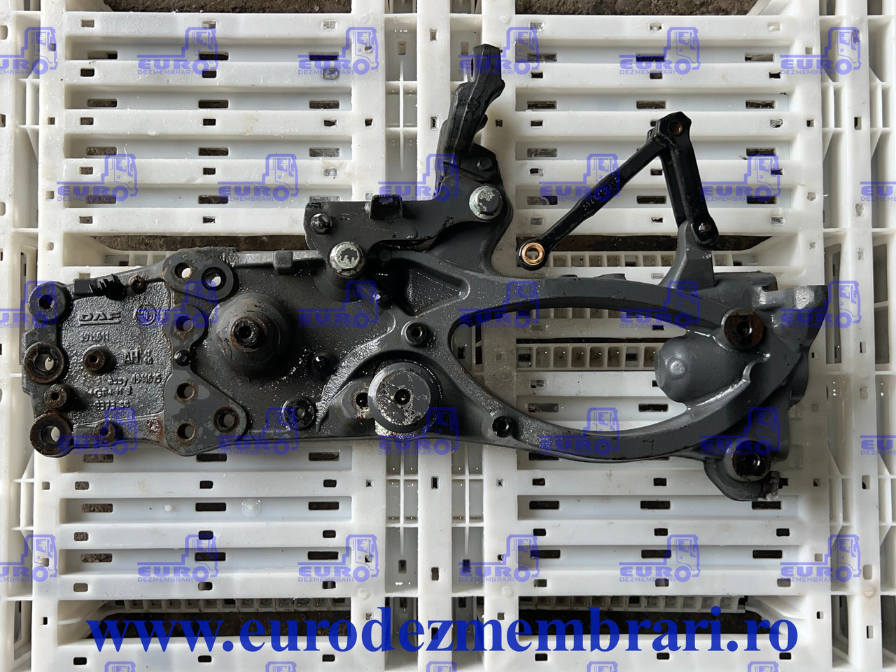 PRELUNGIRE LONJERON DREAPTA DAF XF CF 1911611, 1911615 - Carrocería y exterior para Camión: foto 1 PRELUNGIRE LONJERON DREAPTA DAF XF CF 1911611, 1911615 - Carrocería y exterior para Camión: foto 1