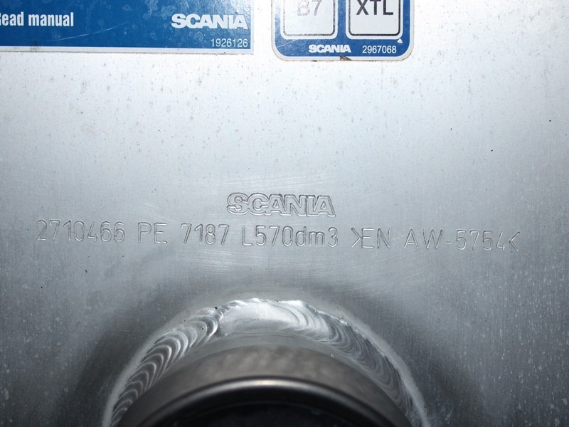 REZERVOR COMBUSTIBIL 570L + CARCASA POMPARE COMBUSTIBIL SCANIA SUPER 2710466, 3110686 - Depósito de combustible para Camión: foto 5 REZERVOR COMBUSTIBIL 570L + CARCASA POMPARE COMBUSTIBIL SCANIA SUPER 2710466, 3110686 - Depósito de combustible para Camión: foto 5