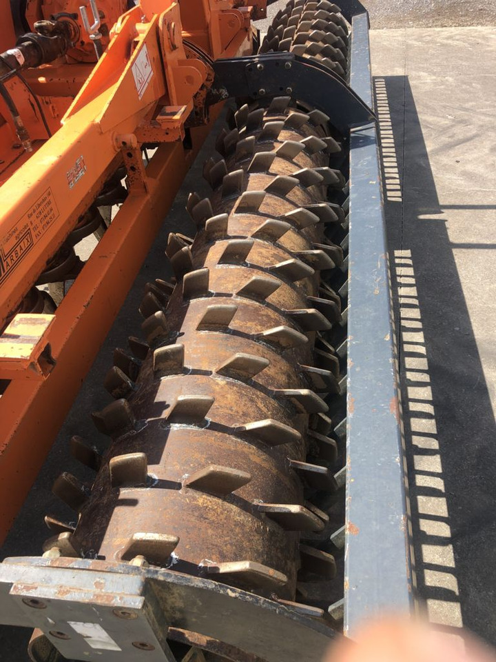 Falc MAGNUM 4000/P - Grada rotativa: foto 3 Falc MAGNUM 4000/P - Grada rotativa: foto 3