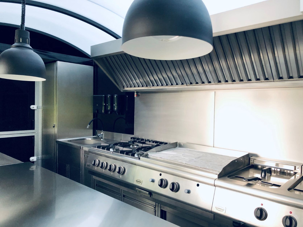 Remolque venta ambulante WARK COMFORT 6m: foto 15