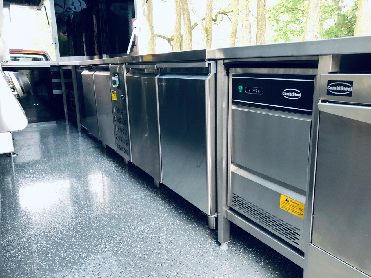 Remolque venta ambulante WARK COMFORT 6m: foto 16