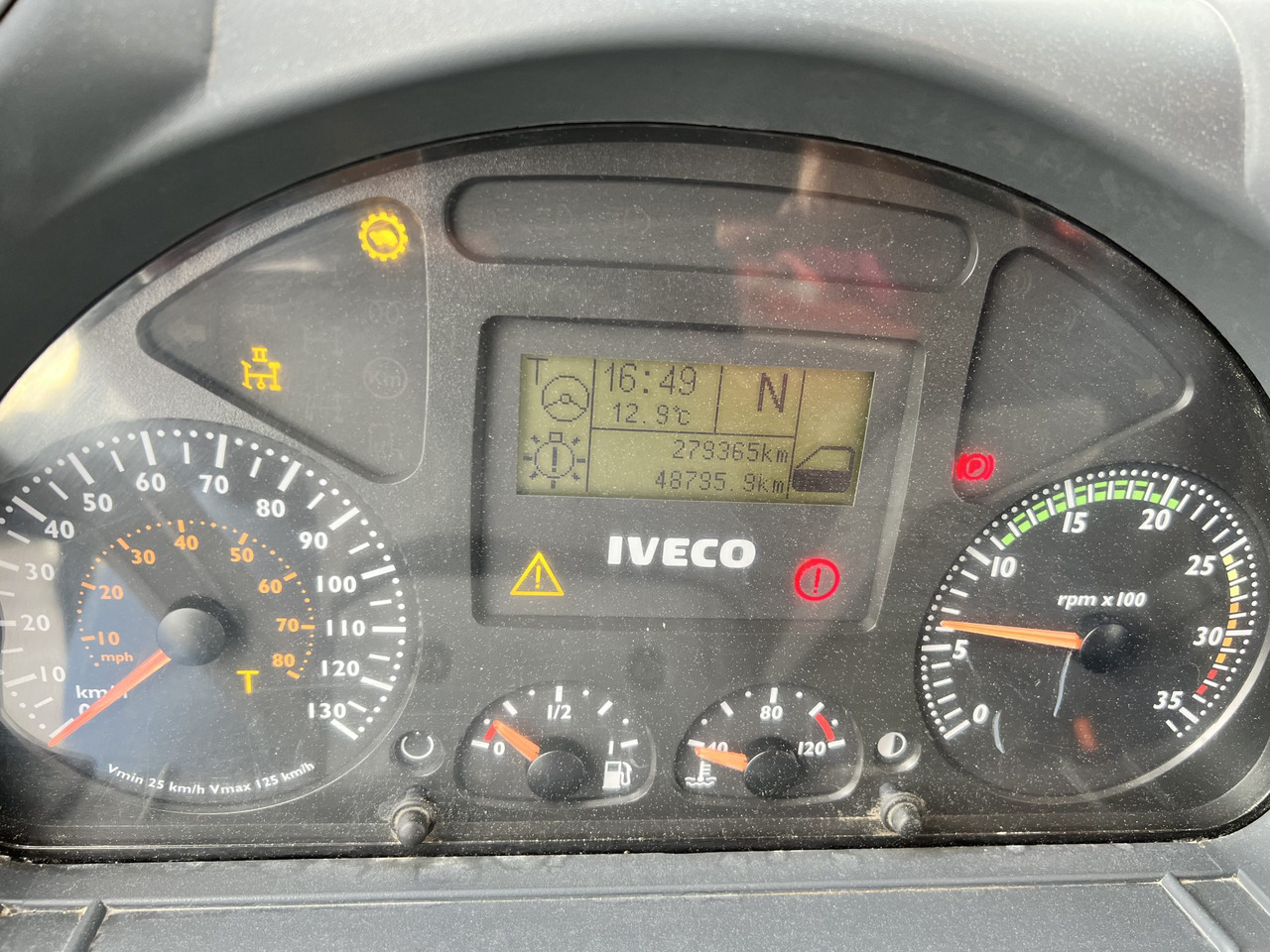 Camión chasis IVECO 300 EN CHASIS: foto 18