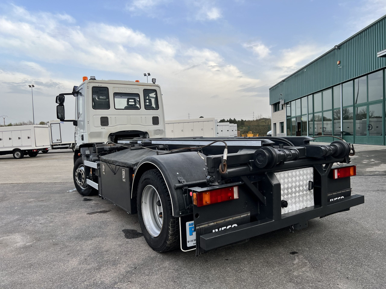 Camión chasis IVECO 300 EN CHASIS: foto 12