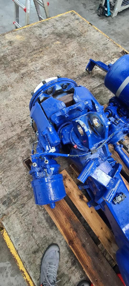 Liebherr Zubehör = LTM 1030-2.1 / diverse Teile und Komponenten - Piezas de recambio para Maquinaria de construcción: foto 5 Liebherr Zubehör = LTM 1030-2.1 / diverse Teile und Komponenten - Piezas de recambio para Maquinaria de construcción: foto 5