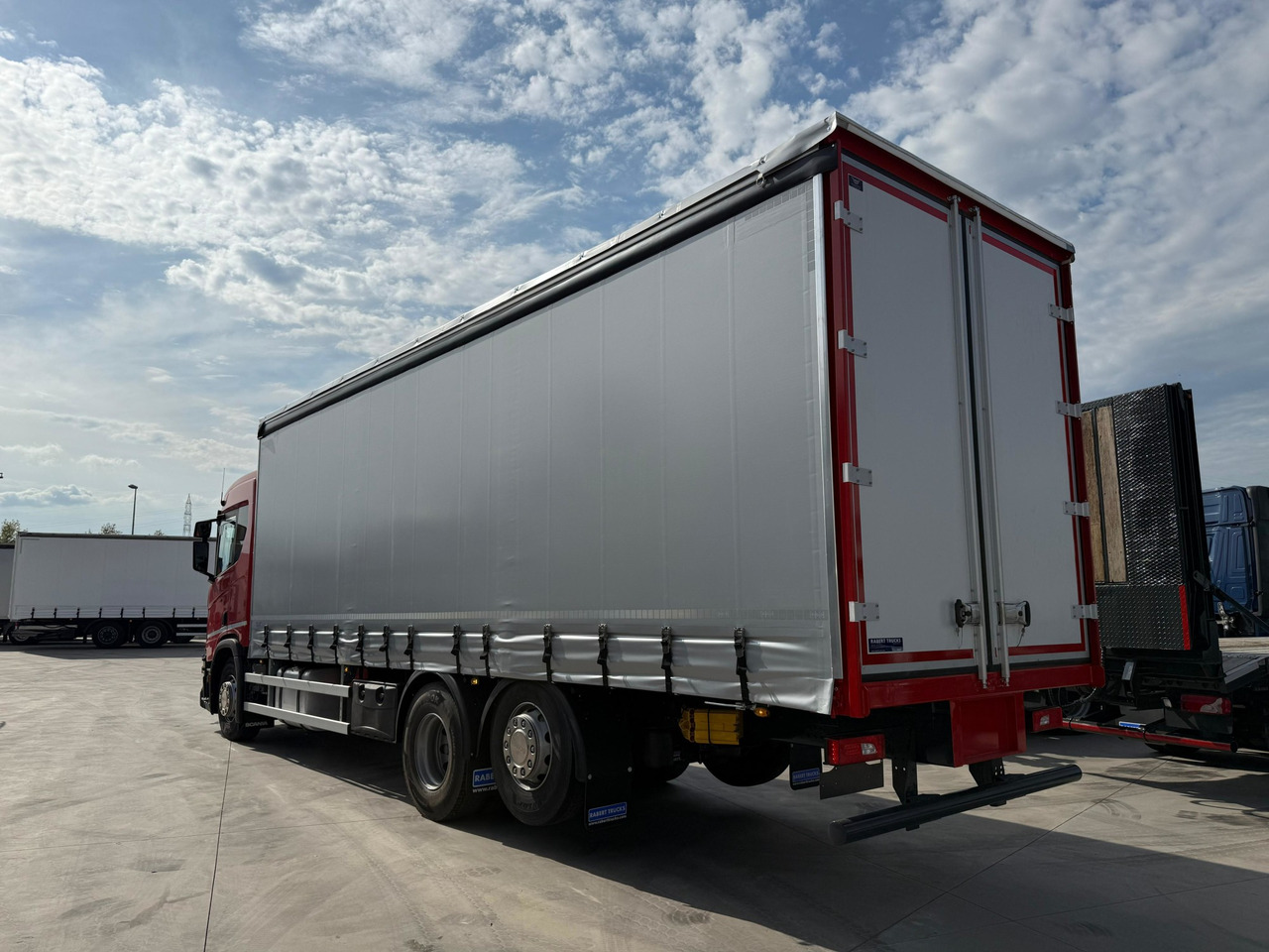 SCANIA R450 E6 (Tauliner) - Camión lona: foto 4 SCANIA R450 E6 (Tauliner) - Camión lona: foto 4
