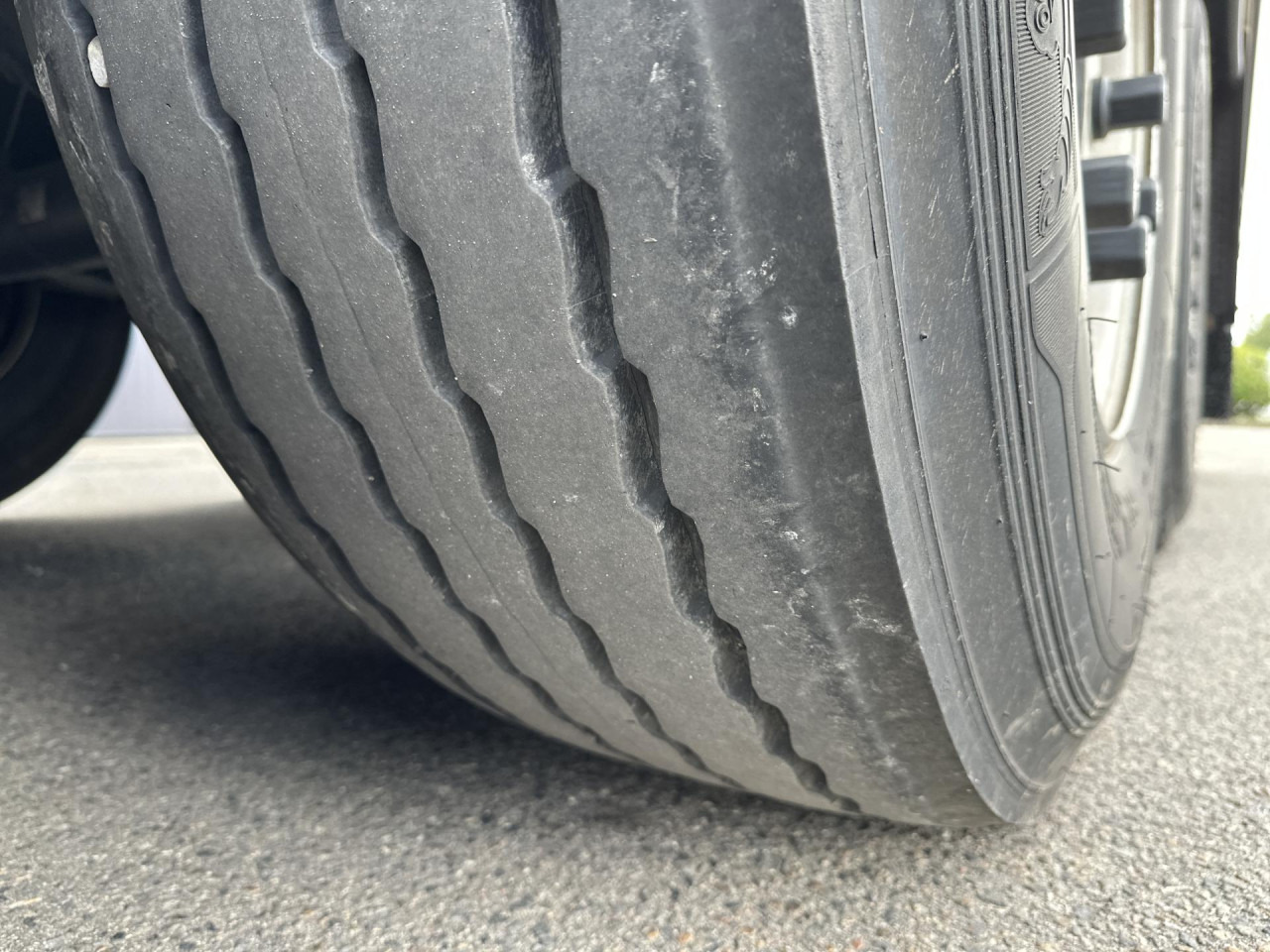 SCHMITZ SKO 24 - Semirremolque frigorífico: foto 2 SCHMITZ SKO 24 - Semirremolque frigorífico: foto 2