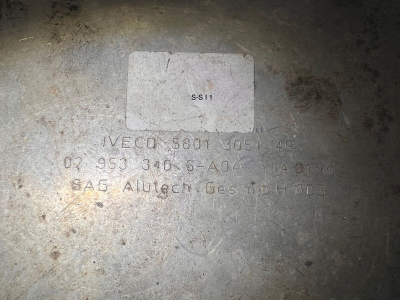 Iveco - Depósito de combustible: foto 2 Iveco - Depósito de combustible: foto 2