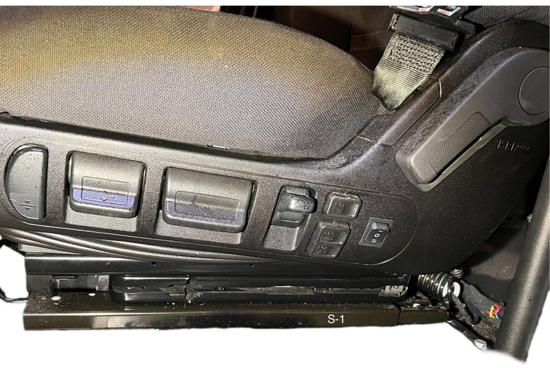 Iveco S-WAY 2022 - Asiento: foto 2 Iveco S-WAY 2022 - Asiento: foto 2