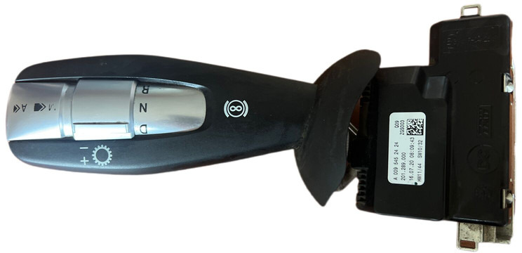 Mercedes-Benz  - Relé: foto 1 Mercedes-Benz  - Relé: foto 1